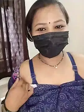 Snapshot of Hoty_bhabii chatting on 04/19/26, 08:57 Hoty bhabii online show from 04/19/26, 08:57