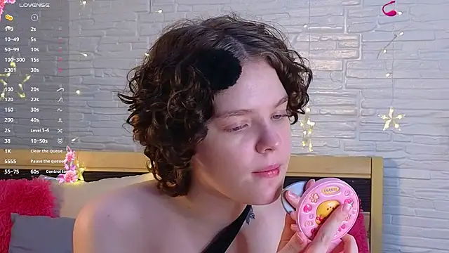 Snapshot of Amely_Muerte chatting on 04/23/26, 03:41 Amely Muerte online show from 04/23/26, 03:41