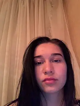Snapshot of camila_beautiful chatting on 04/30/26, 09:30 camila beautiful online show from 04/30/26, 09:30