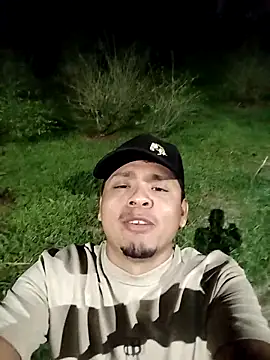 Snapshot of BRENDAJAH chatting on 04/22/26, 02:14 BRENDAJAH online show from 04/22/26, 02:14