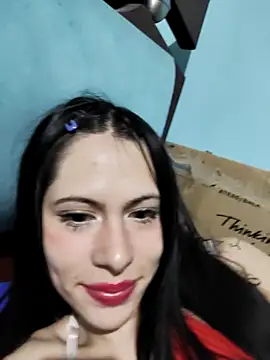 lunaceleste12 online show from 04/01/26, 11:02