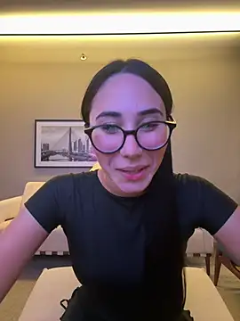 juliacosta online show from 04/25/26, 09:23
