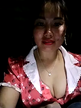 Snapshot of Giang-mylove chatting on 04/09/26, 02:33 Giang-mylove online show from 04/09/26, 02:33