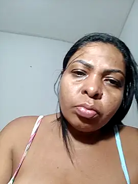Snapshot of Crislover77 chatting on 04/16/26, 02:34 Crislover77 online show from 04/16/26, 02:34