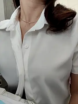 Easyly0 online show from 03/30/26, 09:21