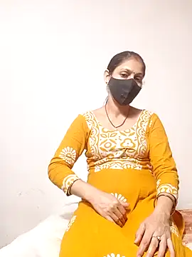 Snapshot of Sexyy_Bhabhi_143 chatting on 05/09/26, 04:45 Sexyy Bhabhi 143 online show from 05/09/26, 04:45