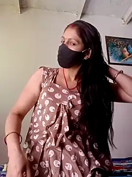 Snapshot of Sexyy_Bhabhi_143 chatting on 05/18/26, 06:52 Sexyy Bhabhi 143 online show from 05/18/26, 06:52