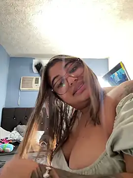 C1N09 online show from 05/12/26, 07:22
