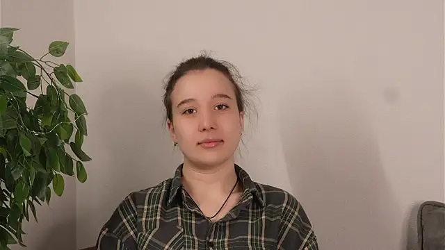 LoreleiRion online show from 03/28/26, 05:40