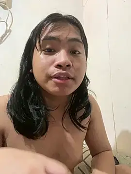 lulueraxxxx online show from 05/22/26, 09:53