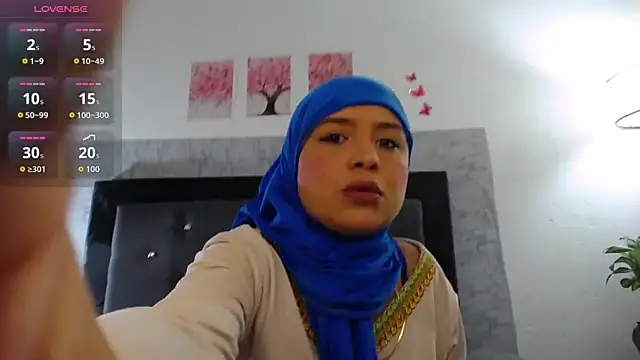 Snapshot of alia_asad chatting on 04/21/26, 11:49 alia asad online show from 04/21/26, 11:49