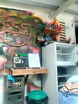 Snapshot of Medusa_Kitty chatting on 04/15/26, 09:59 Medusa Kitty online show from 04/15/26, 09:59