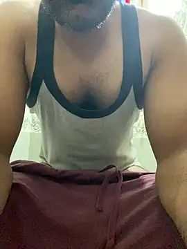 Snapshot of 9inchesHire chatting on 04/14/26, 12:49 9inchesHire online show from 04/14/26, 12:49