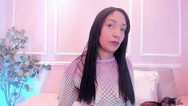 Snapshot of maia_lion chatting on 06/29/26, 05:13 maia lion online show from 06/29/26, 05:13