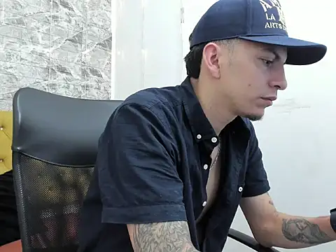 Max sstteel online show from 04/30/26, 03:18