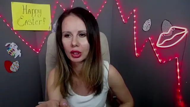 ElsaFrey online show from 04/03/26, 12:03