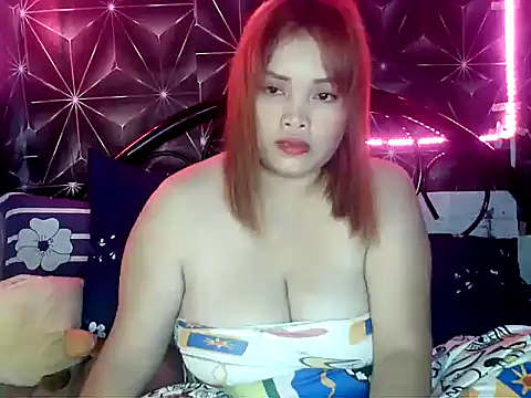 Hugeboobies69 online show from 06/26/26, 01:26