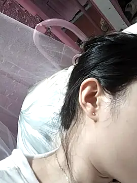 Saryloveparadise online show from 05/13/26, 02:36