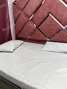 Snapshot of LucaColmal chatting on 04/09/26, 08:53 LucaColmal online show from 04/09/26, 08:53