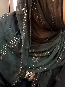 Miss Noor   online show from 05/03/26, 06:19