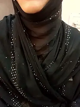 Miss Noor   online show from 05/13/26, 07:50