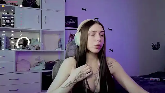 JustEvalove online show from 03/30/26, 12:28