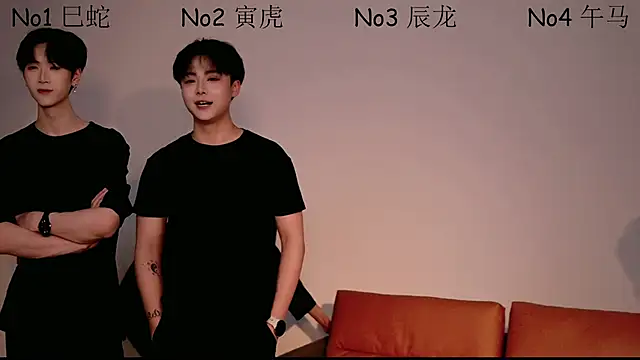 Snapshot of Dkcolo chatting on 04/12/26, 10:42 Dkcolo online show from 04/12/26, 10:42