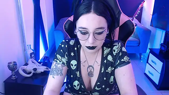 Nyxnocturne online show from 06/05/26, 02:34
