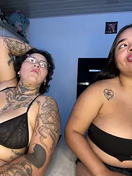 lunaa love online show from 06/09/26, 11:38