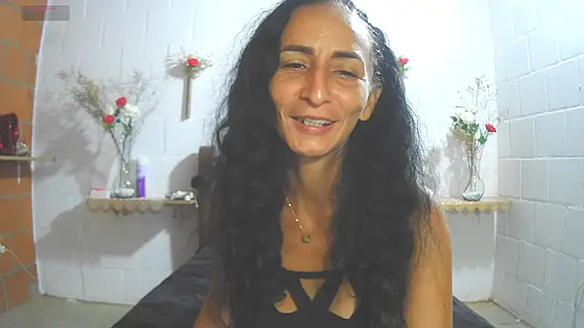 Snapshot of SamanttaLopez chatting on 05/05/26, 10:34 SamanttaLopez online show from 05/05/26, 10:34