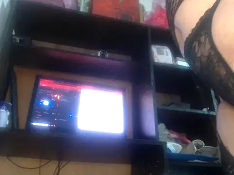 Natalia latin online show from 05/27/26, 01:41
