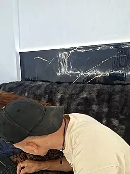 Snapshot of MeridaHilton chatting on 04/11/26, 03:05 MeridaHilton online show from 04/11/26, 03:05