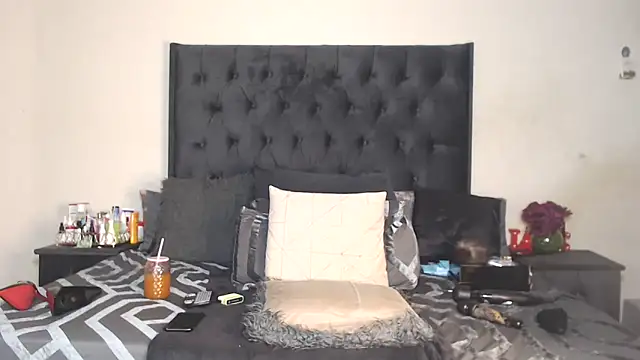 AdventuresLove7 online show from 05/19/26, 01:56