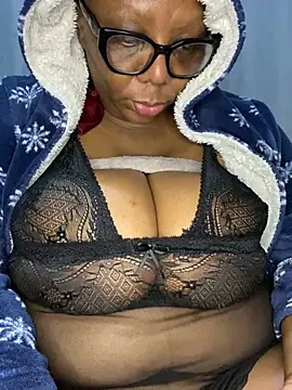BoobsQueeen online show from 07/02/26, 01:38