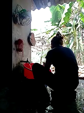 Snapshot of -Vahila- chatting on 03/31/26, 07:09 -Vahila- online show from 03/31/26, 07:09