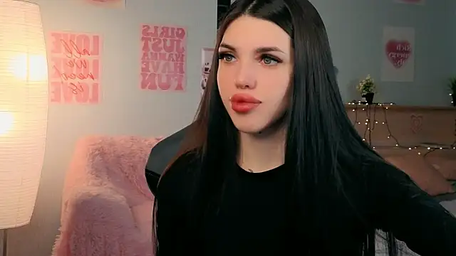 molly rettyy online show from 05/04/26, 04:19