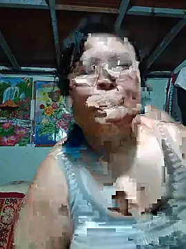 Snapshot of Monglan-c chatting on 06/03/26, 09:01 Monglan-c online show from 06/03/26, 09:01