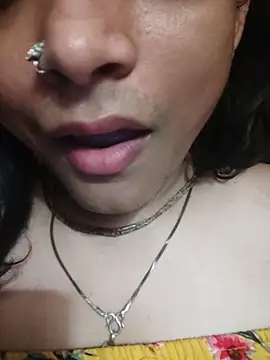 SweetTsAngel online show from 04/17/26, 03:15