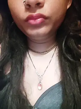 SweetTsAngel online show from 05/11/26, 06:27