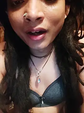 SweetTsAngel online show from 05/12/26, 06:38