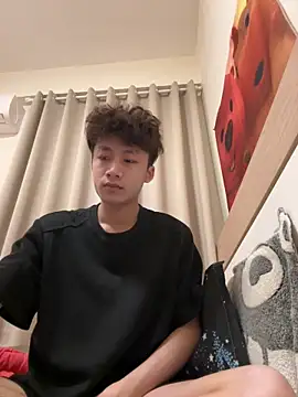 Snapshot of sexyboy-3525 chatting on 04/07/26, 04:40 sexyboy-3525 online show from 04/07/26, 04:40
