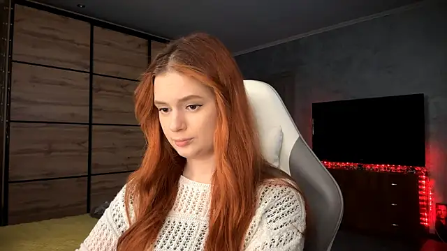 FoxyEmma online show from 04/07/26, 03:12