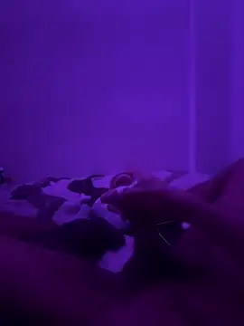 Snapshot of daymonn333 chatting on 04/29/26, 12:16 daymonn333 online show from 04/29/26, 12:16