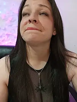 Isa bluee online show from 06/14/26, 03:19