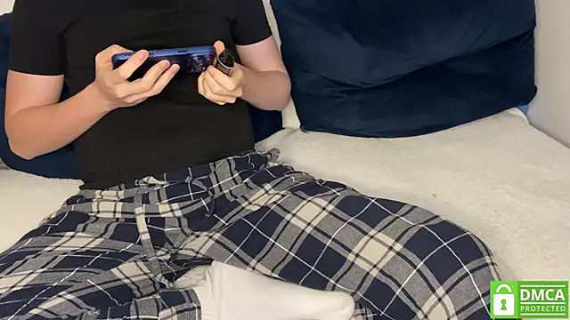 NaughtysecretsDE online show from 04/29/26, 10:52
