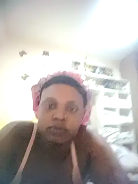 Snapshot of fauza12 chatting on 04/21/26, 12:23 fauza12 online show from 04/21/26, 12:23