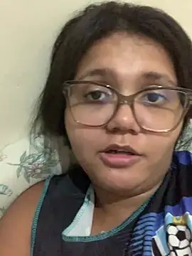 Snapshot of viviboraaaa chatting on 04/14/26, 01:00 viviboraaaa online show from 04/14/26, 01:00