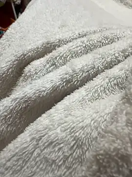 Snapshot of Jamby009 chatting on 03/29/26, 11:27 Jamby009 online show from 03/29/26, 11:27