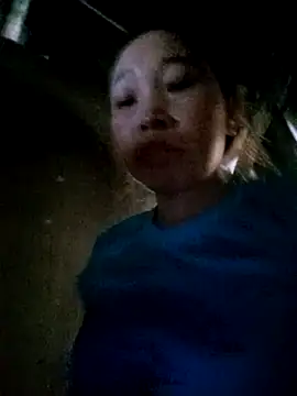 Snapshot of Vily-lonely chatting on 04/11/26, 12:37 Vily-lonely online show from 04/11/26, 12:37