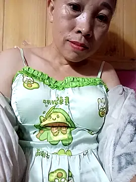 Snapshot of Vily-lonely chatting on 04/26/26, 01:47 Vily-lonely online show from 04/26/26, 01:47